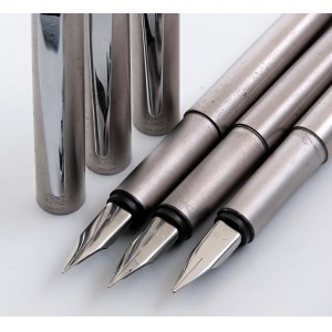 Pens - MONTBLANC -Lotto di 3 Penne Stilografiche vin...