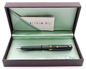 Pens - OMAS -Ballpoint pen- Italy '90. Body in res...