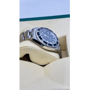 ROLEX SUBMARINER (NO DATE) 14060M