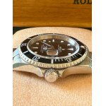 ROLEX SUBMARINER DATE 16610