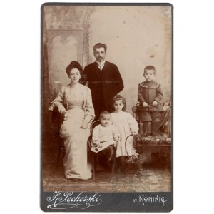 XIX/XX století, Konin - Rodinná fotografie; fotograf Karol Pęcherski
