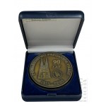 II RP - Dwa Medale Pamiątkowe: Medal Centralnego Związku Kółek Rolniczych, Medal 90 Lat Towarzystwa Przyjaciół Pragi