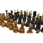 Dwa Zestawy Vintage Figur Szachowych