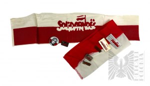 PRL/III Republic - Set of Seven Pins and Two Solidarity Wristbands