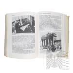 PRL - Livre Historique du cérémonial militaire polonais édité par Leonard Ratajczyk, Varsovie : Maison d'édition du ministère de la Défense nationale.