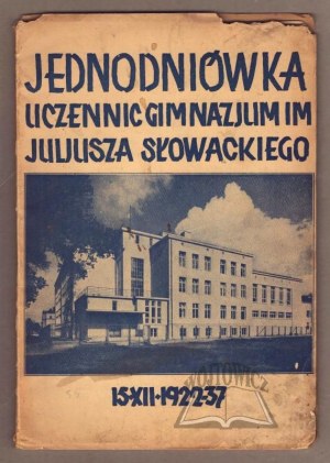 UNIVERSITY of female students of Julius Slowacki Middle School.