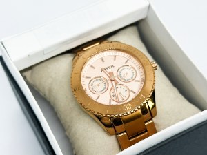 Fossil Unisex watch with original bracelet and half box