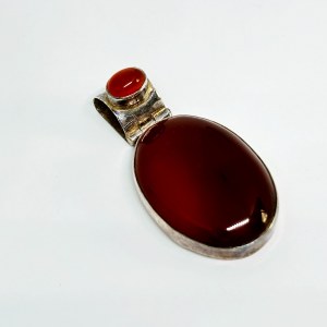 Silver Pendant with Carnelian