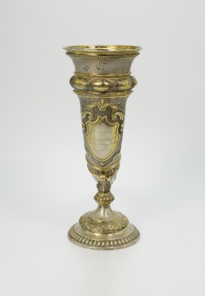 Cup - the horn of plenty