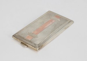 Art déco cigarette case with geometric motif