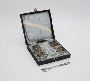 WMF - WÜRTTEMBERGISCHE METALLWARENFABRIK, Set of 12 cake forks.
