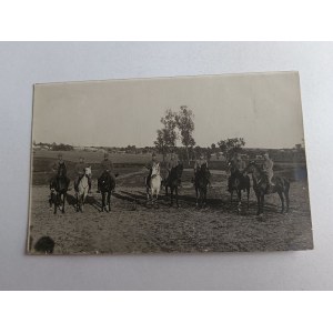 POCZTÓWKA ŻOŁNIERZE WOJSKO, KONIE, PRZEDWOJENNA 1916 R