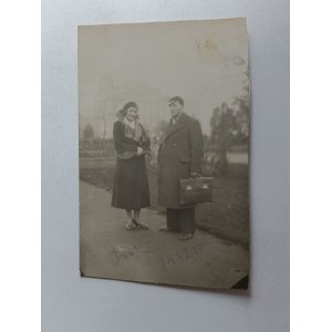 ZDJĘCIE LWÓW, KOBIETA I MĘŻCZYZNA, PRZEDWOJENNE 1932 R