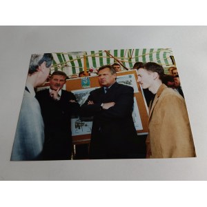 ZDJĘCIE PREZYDENT ALEKSANDER KWAŚNIEWSKI SKOKI NARCIARSKIE PUCHAR ŚWIATA ZAKOPANE, MAŁYSZ, TAJNER