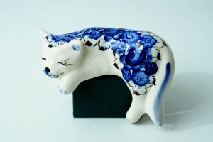 Faience figurine of a cat - Wloclawek