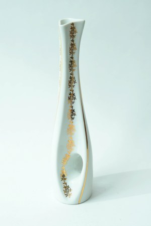 Porcelain vase , 