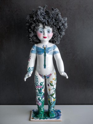 Anna STRZELCZYK, Porcelain doll with afro