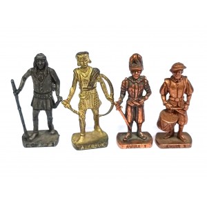 Set of vintage metal soldiers, 1990s.