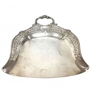 Silver-plated dustpan for cleaning crumbs from the table, France, Victor Saglier, late 19th century.
