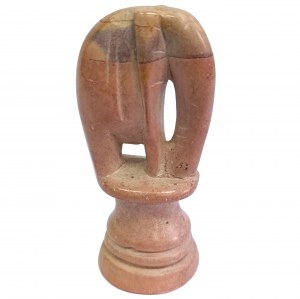 Elephant figurine / chess pawn