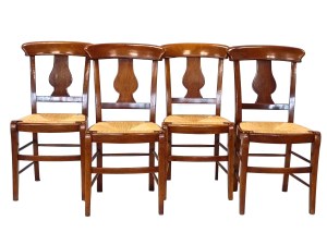 Set of four chairs (Lira)