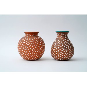 Dwa ceramiczne wazony w kropki - Julie Horova - Czechosłowacja