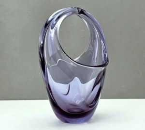 M. Klinger Železnobrodské sklo basket vase - 1960s BOHEMIA