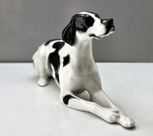 Porcelain figurine of a hunting dog Lomonosov - 1980s
