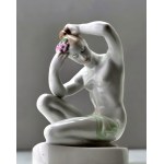 Figurka porcelanowa Akt - kobieta z kwiatem - wytwórni porcelany BUDAPEST AQUINCUM - lata 60-te