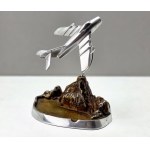 Designerska popielnica z samolotem MIG-15 z czasów Prl -u