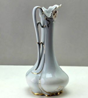 Porcelain vase from the Royal Dux factory - Czechoslovakia 1970s.