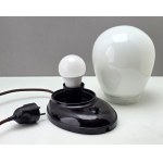 Bakelitowa lampka nocna w stylu Bauhaus lata 50-te