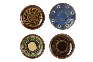 Set of four decorative platters, Cooperative of Folk and Artistic Industry 