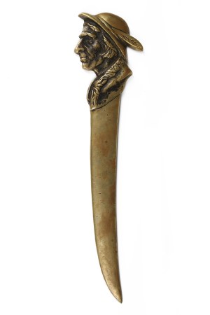 Letter knife with an image of a highlander