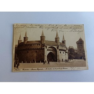 POSTCARD KRAKOW BARBICAN AND FLORIAŃSKA GATE