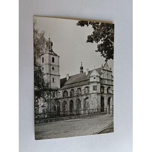 POCZTÓWKA PRL WĄCHOCK KOŚCIÓŁ I KLASZTOR