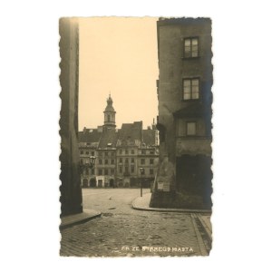 Warsaw - Old Town. Published by B. Paszkowski, ca. 1920. (229)