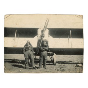Two aviators with an airplane, Second Republic (500)