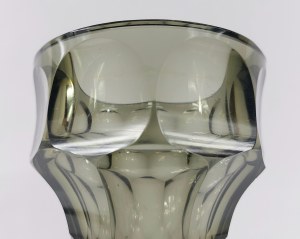 Art Deco vase, Czechoslovakia, 1920s. Josef Hofmann?