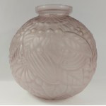 Quiet-blown rosaline vase, France, Laliquea design, interwar period
