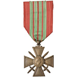 Orders and Decorations - Francia. Repubblica Francese (1939-1945). Croce al...