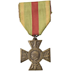 Orders and Decorations - Francia. Repubblica Francese (1909-1934). Croce pe...