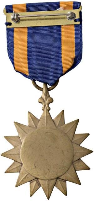 Orders and Decorations - USA (1939-1945). Air Medal. Gilt bronze. With nas.