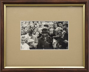 Photographer unspecified, 1960s, Pair of photographs with figure of Nikifor
