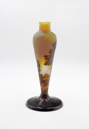 ÉMILE GALLÉ Company (1846-1904), Vase with landscape