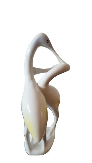 Porcelain figurine, Pair of birds, Hollohaza Hungary,