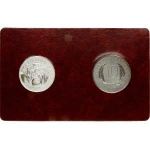 Eastern Caribbean States 10 Dollars 1981 FAO & Philippines 25 Piso 1981 FM FAO Lot of 2 coins
