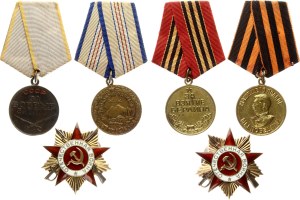 Russia USSR Lot of 2 Orders & 4 Medals