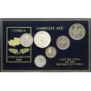 San Marino 5 Lire 1935 R with Coins of Different Countries Lot of 6 coins