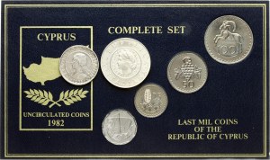 San Marino 5 Lire 1935 R with Coins of Different Countries Lot of 6 coins